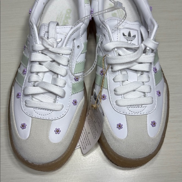 Adidas Sambae "Cloud White/Linen Green /Gum" (JS3954) Women’s Sneakers NWT Size6 - Picture 11 of 11
